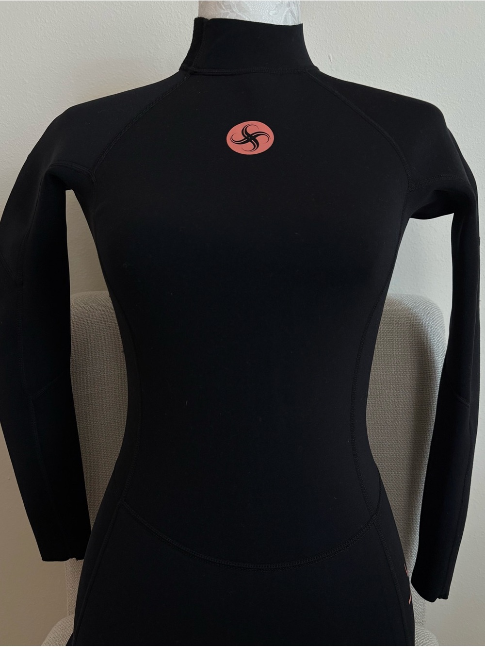 Sisstrevolution Black Wetsuit longsleeve